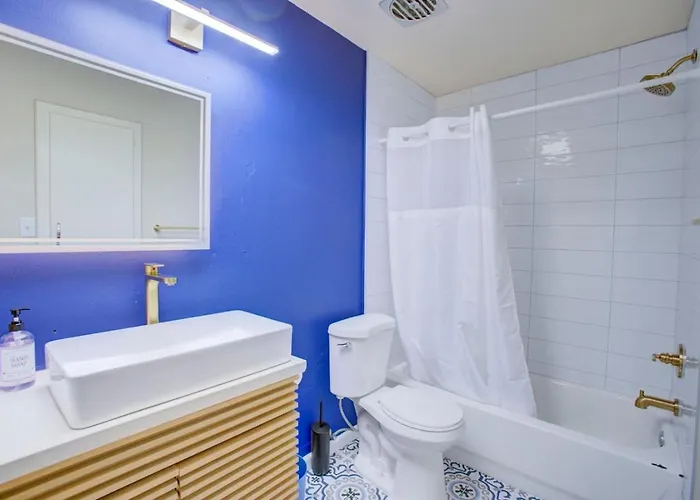 Apartment Uptown 1 Bedroom With Pool Phoenix