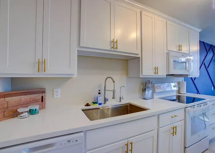Uptown 1 Bedroom With Pool Apartment Phoenix
